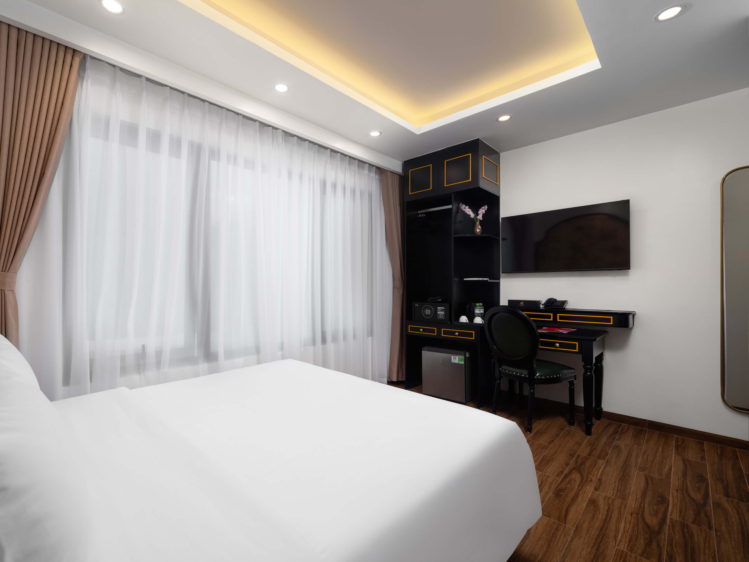 Deluxe Double Room — Photo 2