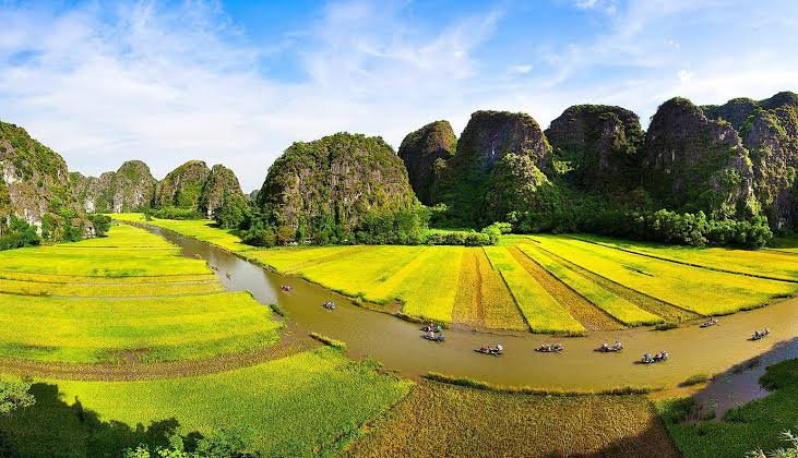 Hành Trình Ninh Bình — Hạ Long Trên Cạn